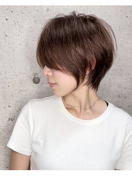 アミ(Ammi) ◆ショート/ボブ/レイヤー/イルミナカラー/髪質改善/縮毛矯正