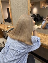 エイト 難波店(EIGHT namba) ミルクティーベージュ/ブリーチ/ハイトーン