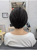 ショートボブ