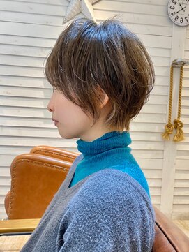 アデプト 綾瀬店(adept) 20代30代40代大人ショートヘア/白髪ぼかしハイライト/大人ボブ