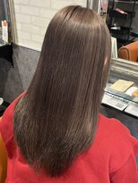 ルノン フィージュ(LUNON fieju)&nbsp;黒髪クラゲヘアーオリーブグレー小顔ココアベージュ
