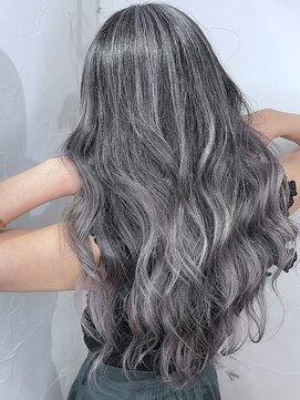 ブレイズヘアー(BLAZEhair) 【白髪が気にならない】脱白髪染めバレイヤージュ×ブリーチ2回