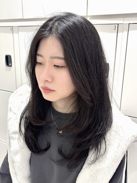 ケンジ 平塚 アネッタ(KENJE annetta) 【レイヤーカット】くせっ毛を活かしたレイヤー