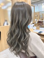 カイノ 金剛店(KAINO)&nbsp;透明感たっぷりのミントカラーで柔らかヘア