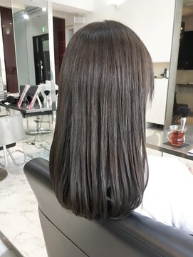 ディシェル(D'ciel) 《Ｄ'ciel工藤富生》ツヤ×まとまり♪外国人風カラー