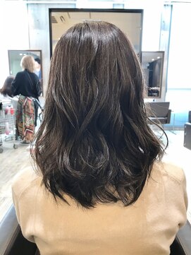 モードケイズ 西宮(MODE K's) 大人かわいい/小顔/斜めバング/アシンメトリー/伸ばしかけ