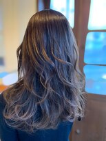 ヘアーシー(HAIR C,)&nbsp;［HAIR C shoichi］色っぽ大人グレージュロングレイヤー