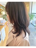 ミディアムレイヤースタイル