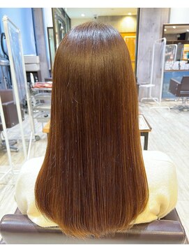 トレ(tre.) 甲子園口/髪質改善/白髪染め/ショート/酸性ストレート/美容室