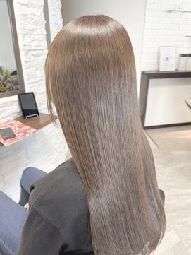 リリ(RiRi) ナチュラルロング