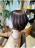 大人可愛さを引き出すショートボブヘア☆