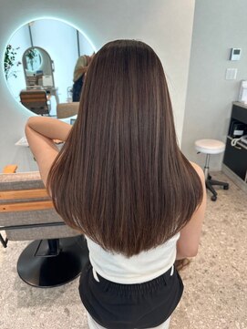 モアナ バイ ラナ(MoanA BY LANA) グレージュカラー グレーベージニュ アンスカラー