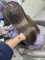 ニーナ ビューティーサロン(NINA Beauty Salon) シルバーベージュ#ベージュ#シルバー