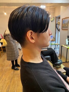 ロータス ヘアデザイン(LOTUS hair design.) メンズセンターパート×guest style