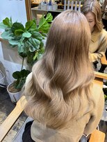 ヨンセンチメートルヒロサカ(4cm HIROSAKA)&nbsp;髪質改善トリートメント