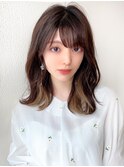 美髪ミディアムストレート/寒色系カラー/極細ハイライト