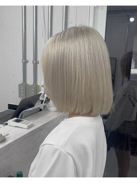 ウィステル ホワイトミルクティー/ホワイトベージュ/ホワイト【こーき】