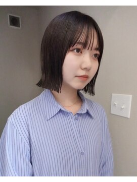 メゾンシアー(Maison Sheer) モカブラウン/切りっぱなしボブ