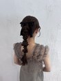 シェリ(Cheri)&nbsp;お呼ばれ編み下ろしヘアアレンジ