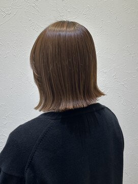 外ハネミディ/透明感カラー/ココアブラウン