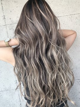 モルト 麻生(molt) バレイヤージュ