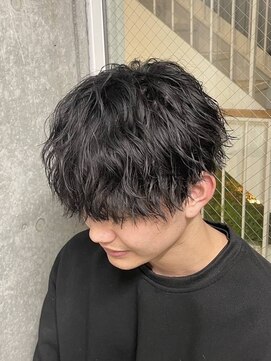 ティアム 渋谷店(Tiam shibuya) ハイライト/マッシュパーマ/ウルフ/アッシュブラック/渋谷駅