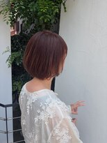 ヴァロ(Valo)&nbsp;大人可愛い♪血色感UPほんのりピンクカラー・ショートボブ