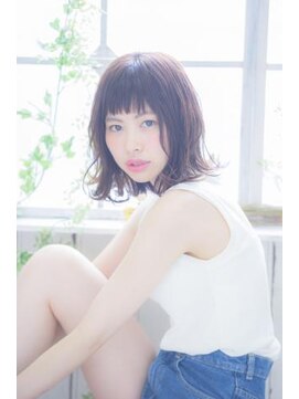 コム(com by neolive) neolive COM 透明感で差をつける外国人風パーマ