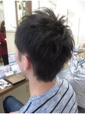 サイドのツーブロックで爽やかショート