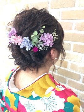 卒業式 謝恩会 袴 ヘアセット L セットアップ 倉敷美和店 Set Up のヘアカタログ ホットペッパービューティー