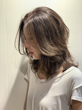 サニアリー(Sunialy) 【Sunialyがお届けする】おとな小顔×デザインカラー