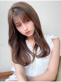アフロート矢田菜津紀　20代30代大人セミロングベージュカラー