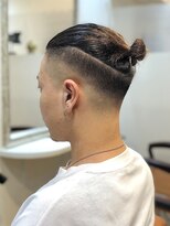 ベーア メロー(Bar mellow)&nbsp;【外国人風】マンバンフェードスタイル