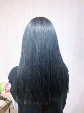 ミルプデザイン(MilP design) 嶋村夏実★艶髪×ブルーブラックカラー