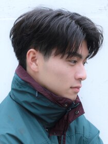 ガズル ハラジュク(GUZZLE HARAJUKU) *童顔でも似合う◎ナチュラルセンターパート冬髪黒髪モテる髪型*