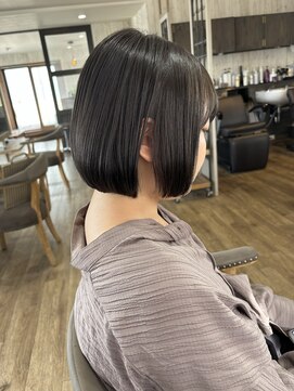 ヘブンリー(heavenly) #ミニボブ#丸みボブ#切りっぱなしボブ#ぷつっとボブ