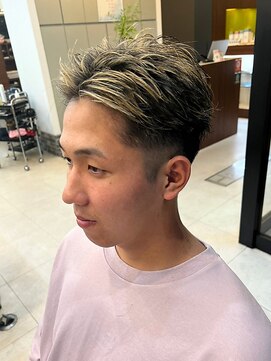 ヘアーアンドエステ ハラダ 滝ノ水店(Hair&Esthe Harada) ツーブロック/ベリーショート/カラー