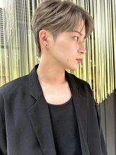 シティ(CITY) 韓国メンズヘア センターパート ダウンパーマ