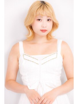 パノラ 下北沢(PANOLA) くびれミディアムスタイル　ブリーチ　グレージュカラー