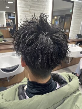 ロワジール 松戸店(Loisirs) ツイストパーマ