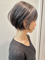 大人かわいい髪質改善丸みショートボブ前下がりショート