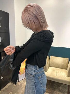 ヘアーブレイス(hair brace) ホワイトグレージュ【菅野竜矢】