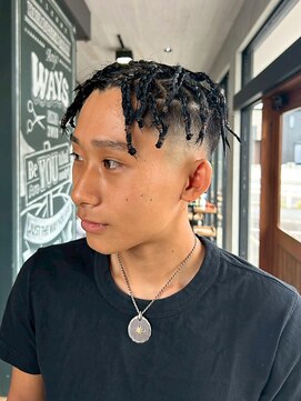 ウェイズ(WAYS) メンズカット/ブレイズヘア/フェードカット