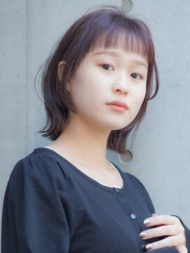ブロック 志木店(BLOC) デザインカットで軽やかボブ