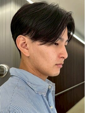 カルム(kalm) メンズセンターパートウルフセンターパートニュアンスパーマ襟足