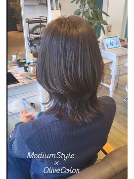 ヘアアトリエ ナイン(hair atelier nine) ヘッドスパ/チェリーレッド/ハイレイヤーウルフ/髪質改善/福島市