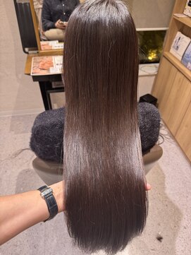 テラスヘアヴィラ 新潟駅南(TERRACEhairVilla) 艶髪ストレート
