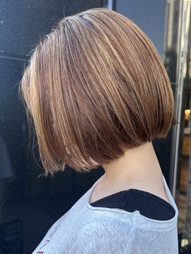 コル アサヒカワ(col asahikawa) ボブ×ベージュハイライト