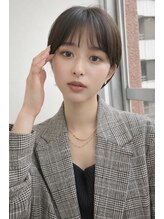 Belleこだわりの骨格補正小顔カットで理想の小顔をを手に入れよう。必ず「変わった」を実感できます。
