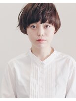 ファミリィ (PHAMILEE)&nbsp;カジュアルなマッシュショートはピュアな気分